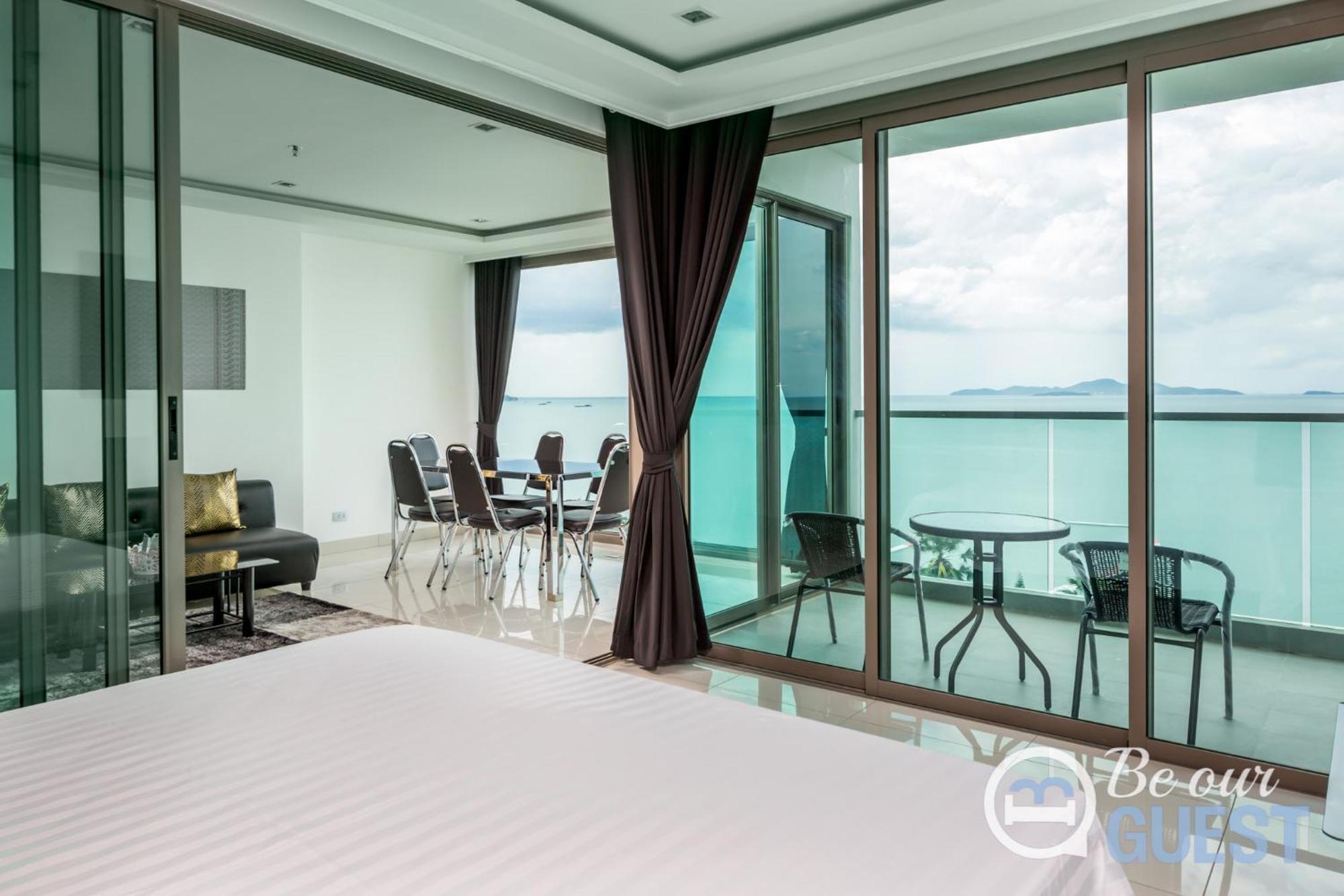 Stunning Sea View Condo On The Beach - Monthly Stay Pattaya Exteriér fotografie