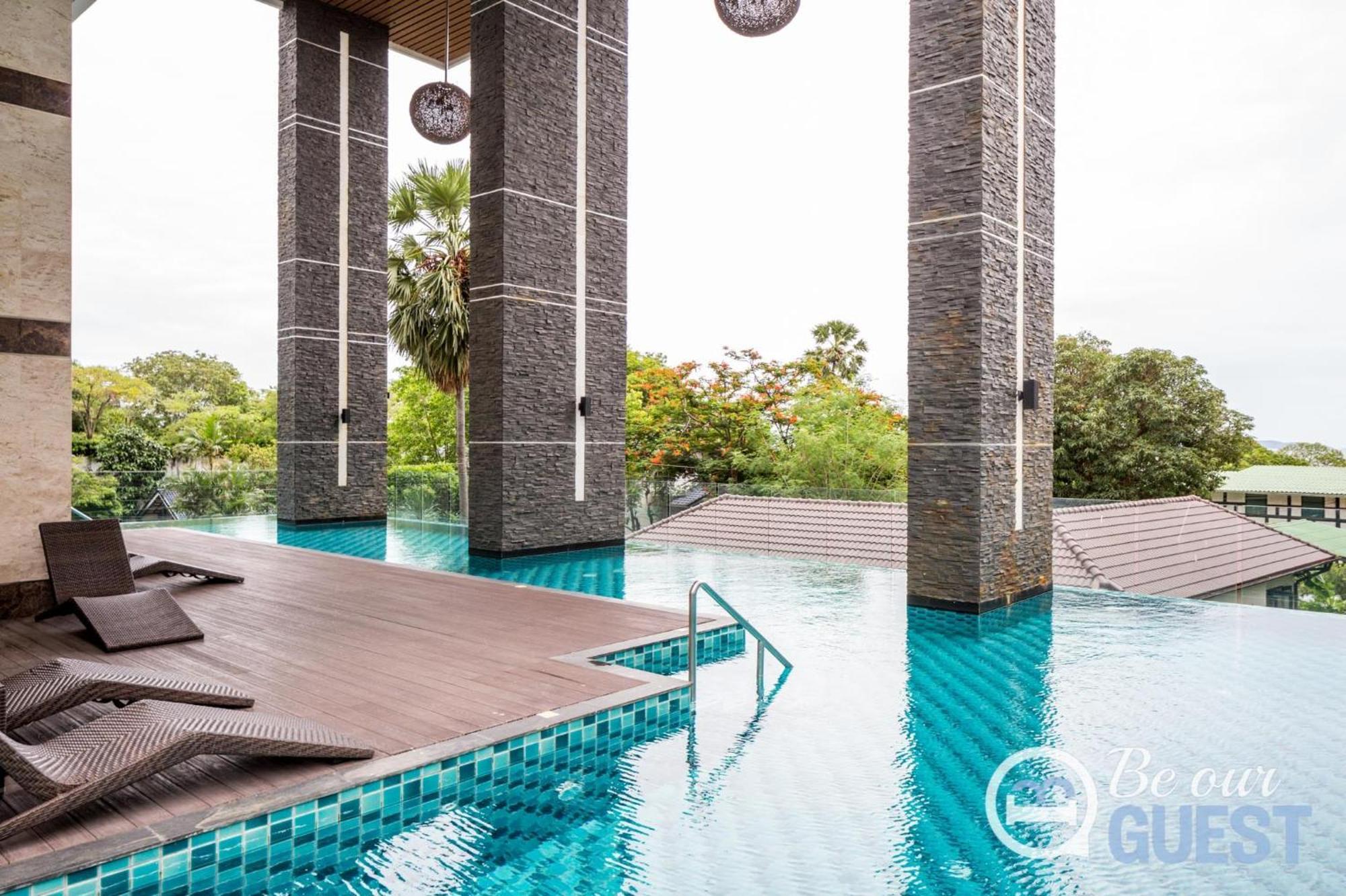 Stunning Sea View Condo On The Beach - Monthly Stay Pattaya Exteriér fotografie